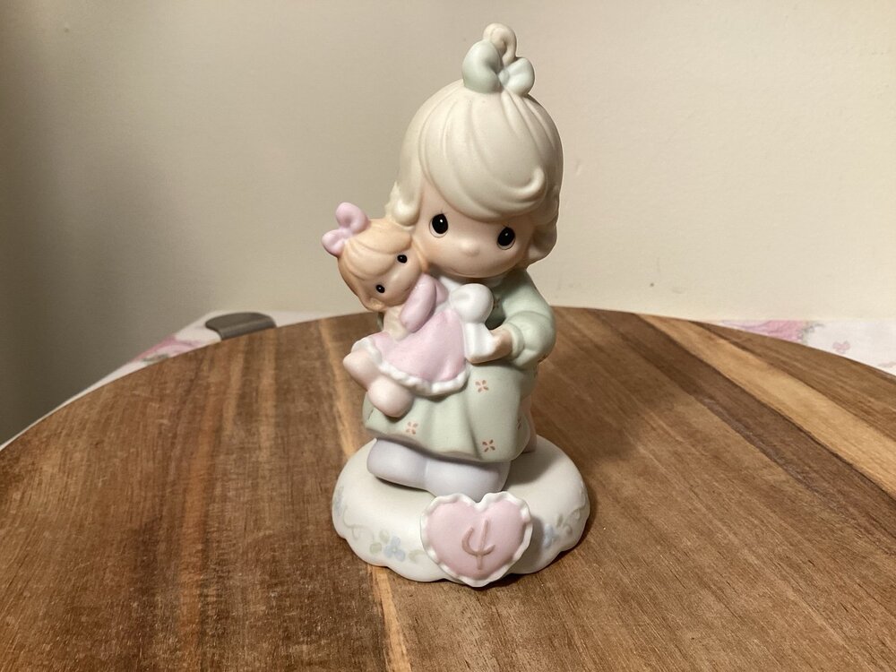 Precious Moments Growing in Grace age 4 - blonde